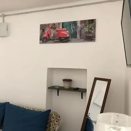Monolocale A - Monolocale Indipendente Con Divano Letto E Angolo Cottura Apartmán Lesa